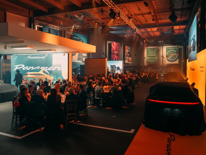 Presentazione Nuova Panamera - Centro Porsche Milano Nord